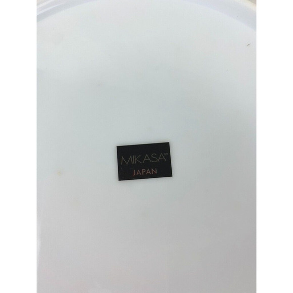 Mikasa Blanc De Blanc Serving Brunch Plate with Dimensional Cherries - Picture 8 of 9